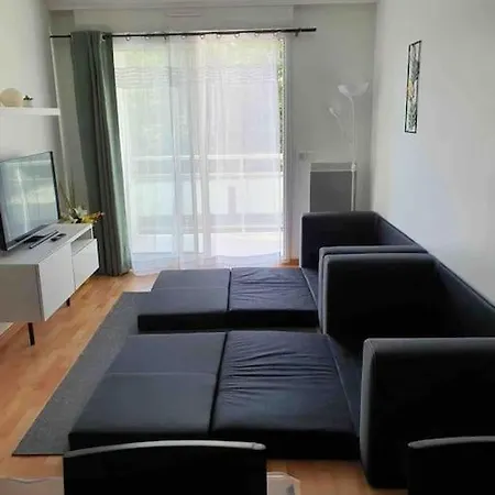 Centre, Parking Prive, Tramway * Реймс