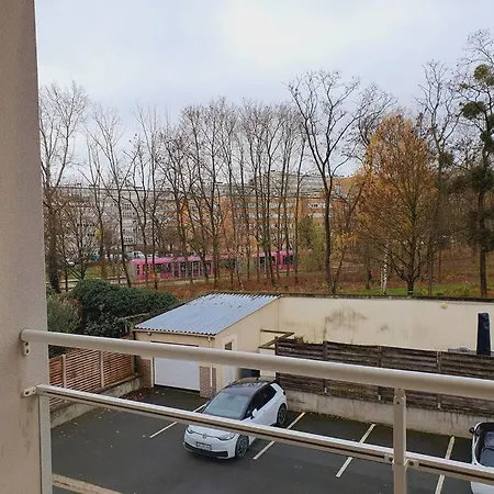 Centre, Parking Prive, Tramway Апартаменты
